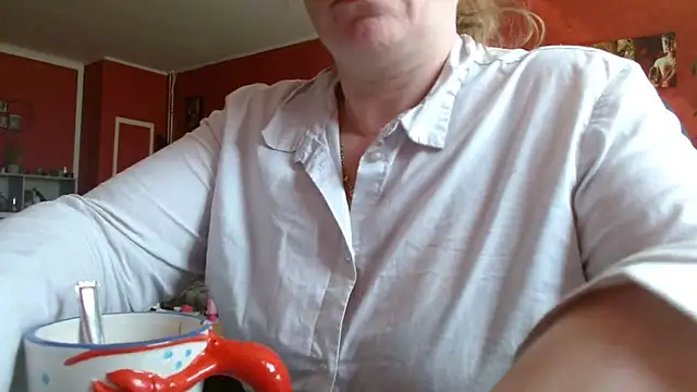 Snapshot of cruellaculdenfer67 chatting on March 23, 1:59 pm cruellaculdenfer67 online show from March 23, 1:59 pm