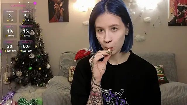 christy memeow online show from December 21, 5:40 pm