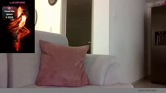 saramartinez1000 online show from September 26, 3:49 pm