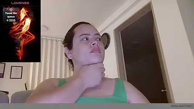 saramartinez1000 online show from October 2, 2:57 pm