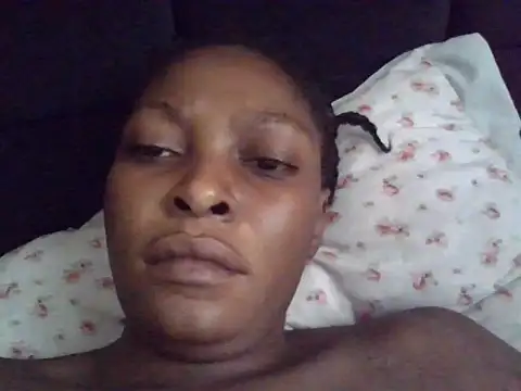 Midnight Clique  online show from October 15, 8:36 am