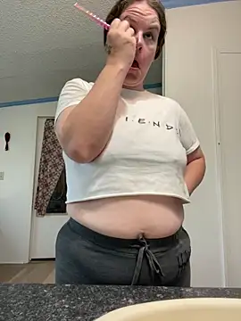 velvetta  online show from October 11, 9:02 pm