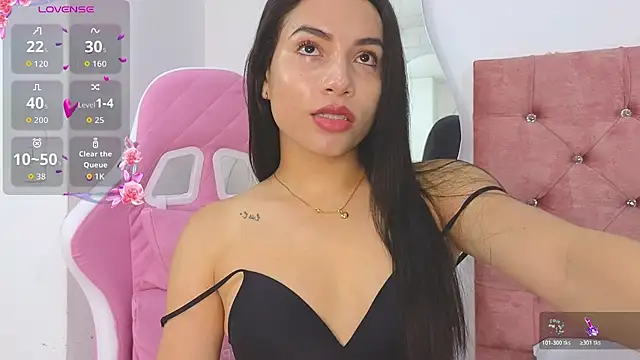 Tiphani walker  online show from March 12, 11:27 am