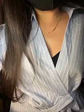 Snapshot of Julibeng chatting on December 15, 12:42 pm Julibeng online show from December 15, 12:42 pm