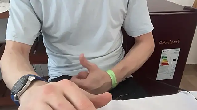 nicolaaaaas online show from October 4, 8:40 pm