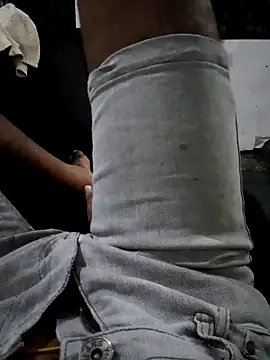 Snapshot of Heman100492 chatting on February 1, 5:47 pm Heman100492 online show from February 1, 5:47 pm