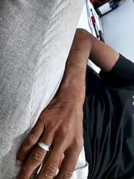 Snapshot of Heman100492 chatting on December 13, 11:54 pm Heman100492 online show from December 13, 11:54 pm