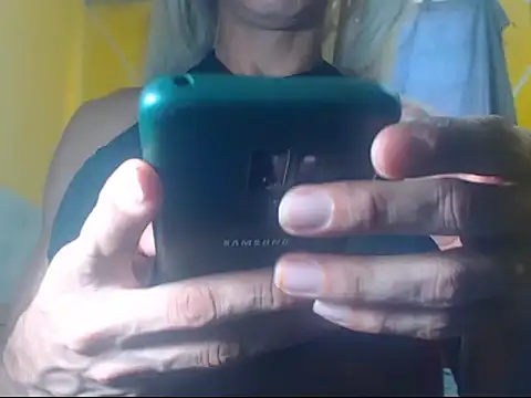 Snapshot of DanielaMuscleTS chatting on December 26, 6:33 pm DanielaMuscleTS online show from December 26, 6:33 pm