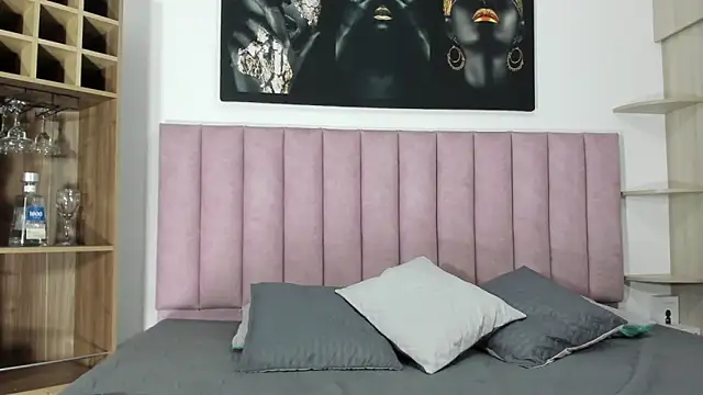 Charlotte wilson online show from September 19, 2:24 am