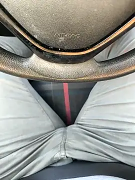 Snapshot of onbifeet chatting on December 2, 2:12 pm onbifeet online show from December 2, 2:12 pm