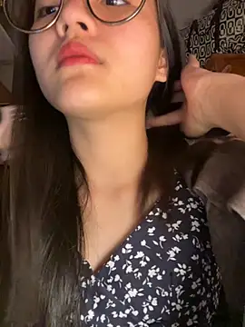 Krixxi22 online show from November 8, 2:28 pm