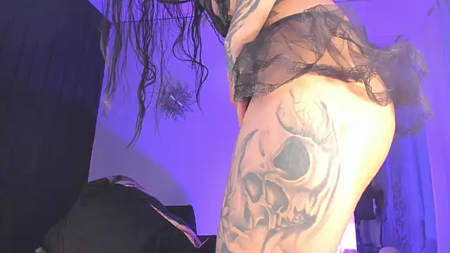 sam carsonx online show from November 20, 10:31 pm