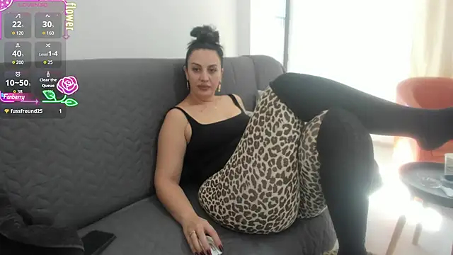 Snapshot of Abbeyk11 chatting on October 20, 9:54 am Abbeyk11 online show from October 20, 9:54 am