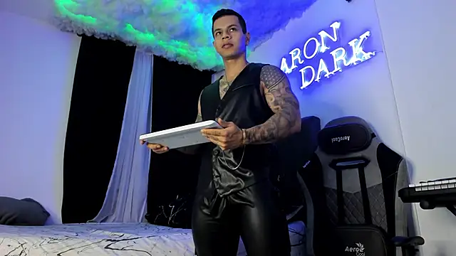 Aron Dark online show from February 9, 11:47 am