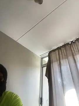 jaytee198610 online show from May 7, 11:59 am