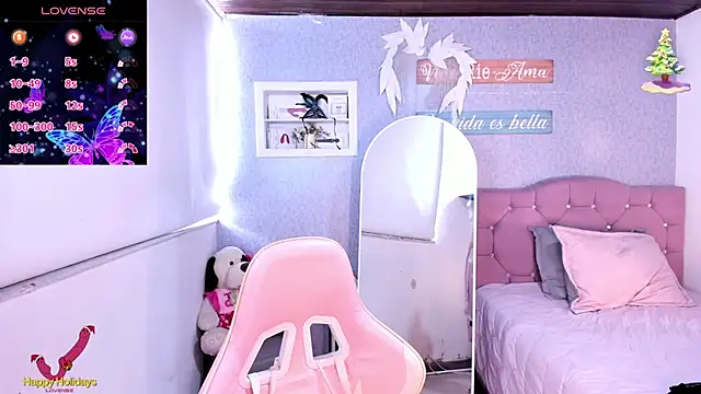 Snapshot of Kenia_tompson01 chatting on December 16, 6:05 pm Kenia tompson01 online show from December 16, 6:05 pm