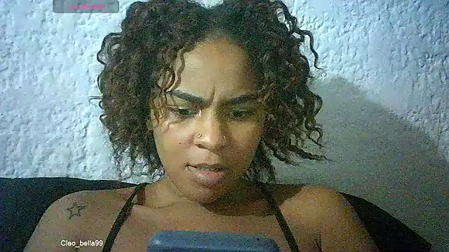 Snapshot of Bellabeltrann chatting on May 28, 1:52 pm Bellabeltrann online show from May 28, 1:52 pm