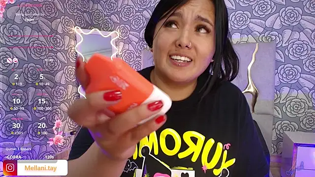 Snapshot of Mellani_tay chatting on December 31, 9:21 am Mellani tay online show from December 31, 9:21 am