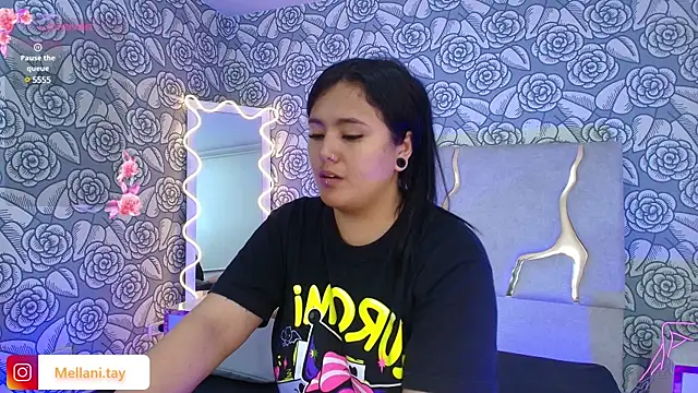 Snapshot of Mellani_tay chatting on January 3, 6:55 am Mellani tay online show from January 3, 6:55 am