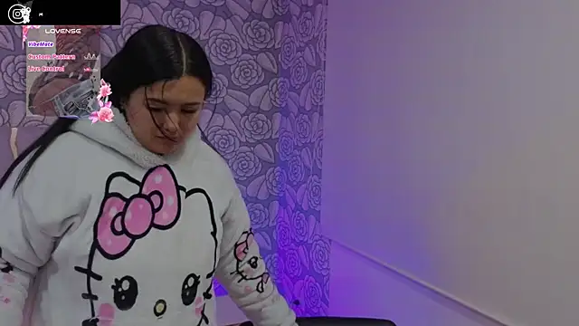 Snapshot of Mellani_tay chatting on October 9, 3:15 am Mellani tay online show from October 9, 3:15 am