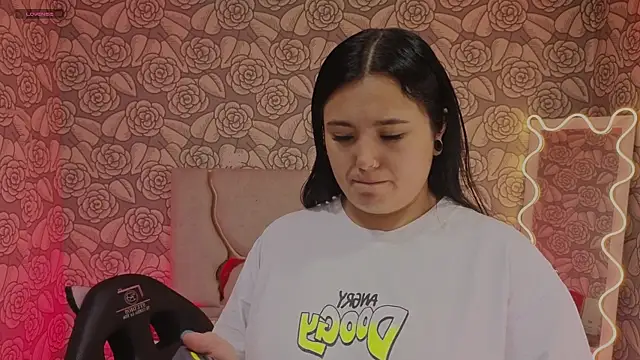 Mellani tay online show from December 19, 3:24 am