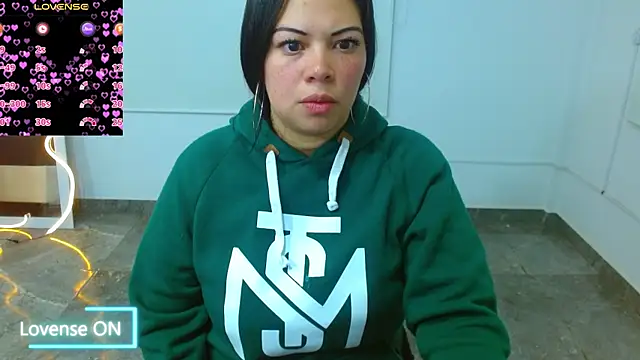 martinna tay online show from March 8, 3:28 am