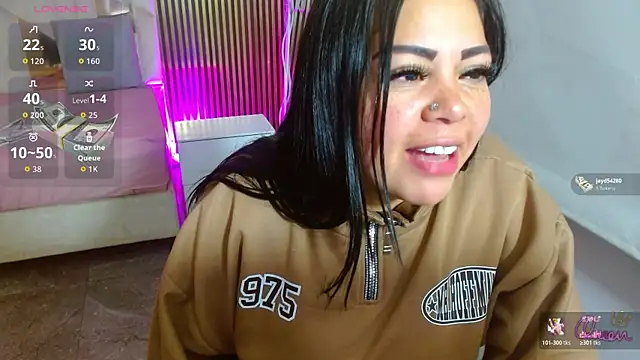 martinna tay online show from June 8, 3:29 am