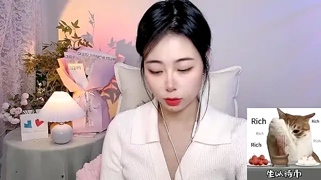 CL 2024 online show from January 4, 5:48 am