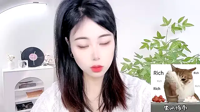 CL 2024 online show from March 6, 8:19 am