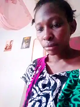 LOVELY-2BERRY online show from December 21, 5:14 am