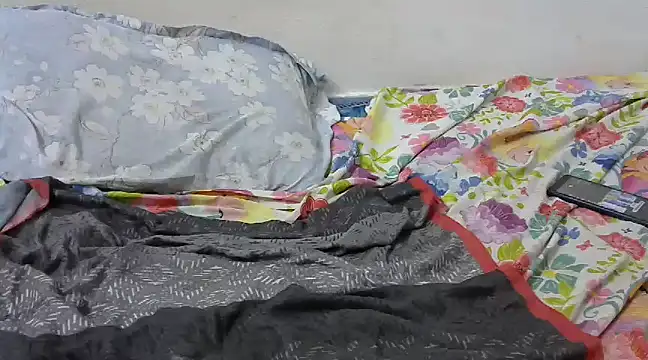 Creamy-Queen online show from February 16, 8:33 pm