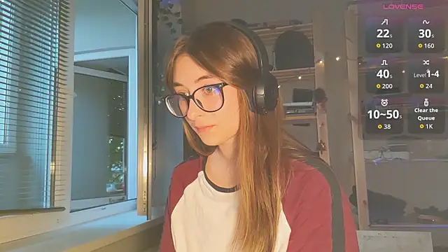 monlight  dana online show from September 21, 4:30 pm