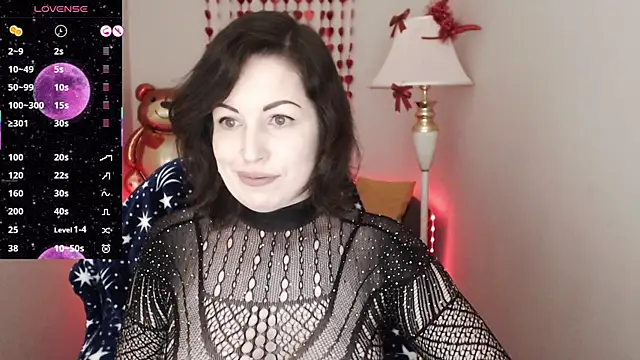 Emily Midlton online show from March 4, 1:59 pm