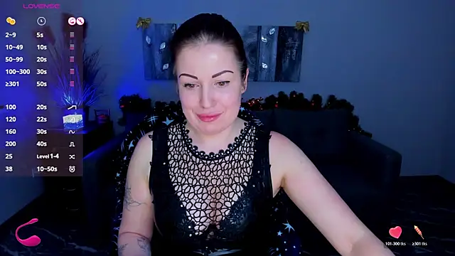 Emily Midlton online show from December 17, 1:50 pm