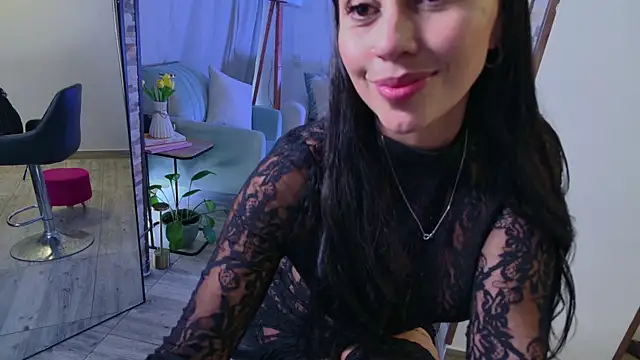Miarouss3 online show from January 21, 3:32 pm