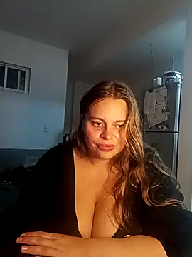 Snapshot of Alex_flair chatting on May 11, 3:45 am Alex flair online show from May 11, 3:45 am
