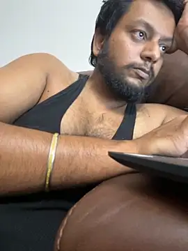 indianhotche online show from November 11, 7:36 pm