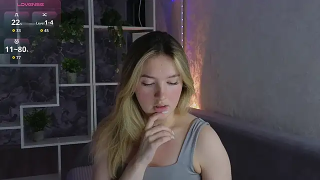 Snapshot of flawless_angell chatting on October 6, 5:10 pm flawless angell online show from October 6, 5:10 pm