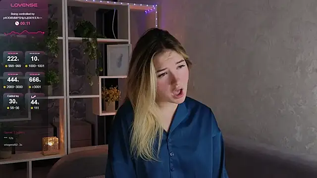 Snapshot of flawless_angell chatting on November 4, 3:38 am flawless angell online show from November 4, 3:38 am