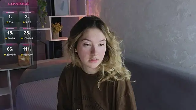 Snapshot of flawless_angell chatting on December 5, 11:52 am flawless angell online show from December 5, 11:52 am