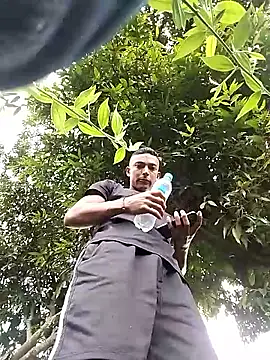 Snapshot of Demiansteven2 chatting on October 17, 6:10 pm Demiansteven2 online show from October 17, 6:10 pm