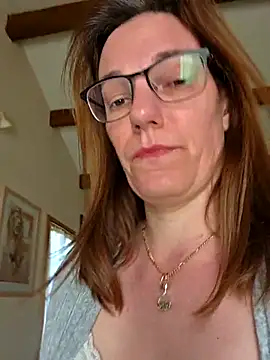 SpiceLea online show from March 19, 8:40 am