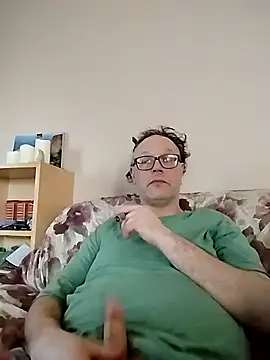 Snapshot of DARemo42O chatting on February 14, 2:12 pm DARemo42O online show from February 14, 2:12 pm