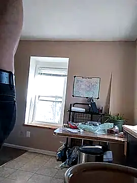 Snapshot of DARemo42O chatting on March 3, 1:31 pm DARemo42O online show from March 3, 1:31 pm