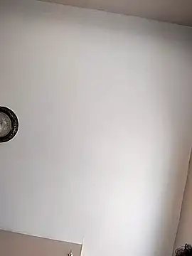 Snapshot of DARemo42O chatting on March 18, 1:09 pm DARemo42O online show from March 18, 1:09 pm