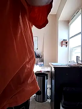 Snapshot of DARemo42O chatting on October 24, 3:19 pm DARemo42O online show from October 24, 3:19 pm