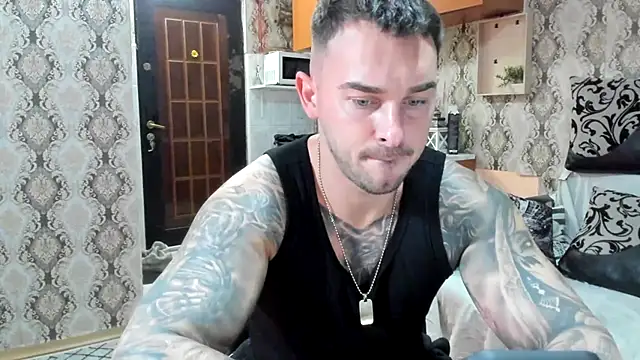 Jonmusclemaster online show from October 11, 8:18 pm