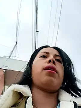 Snapshot of _andrea30 chatting on November 24, 12:05 pm andrea30 online show from November 24, 12:05 pm