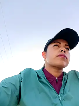 Snapshot of _andrea30 chatting on November 29, 11:35 am andrea30 online show from November 29, 11:35 am