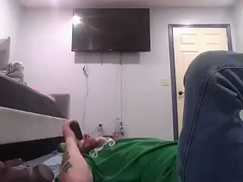 Snapshot of deepinnnnn chatting on February 15, 2:04 am deepinnnnn online show from February 15, 2:04 am